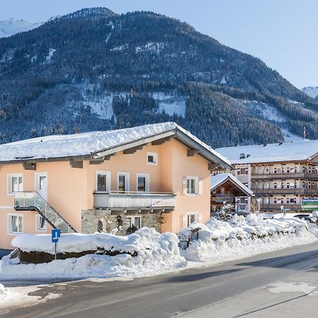 Hotel Steiger Neukirchen am Großvenediger Eksteriør bilde