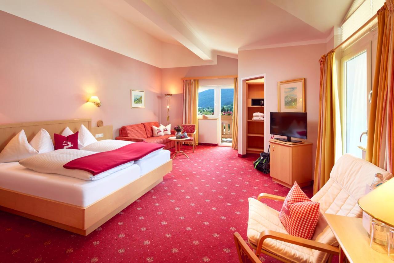 Hotel Steiger Neukirchen am Großvenediger Eksteriør bilde
