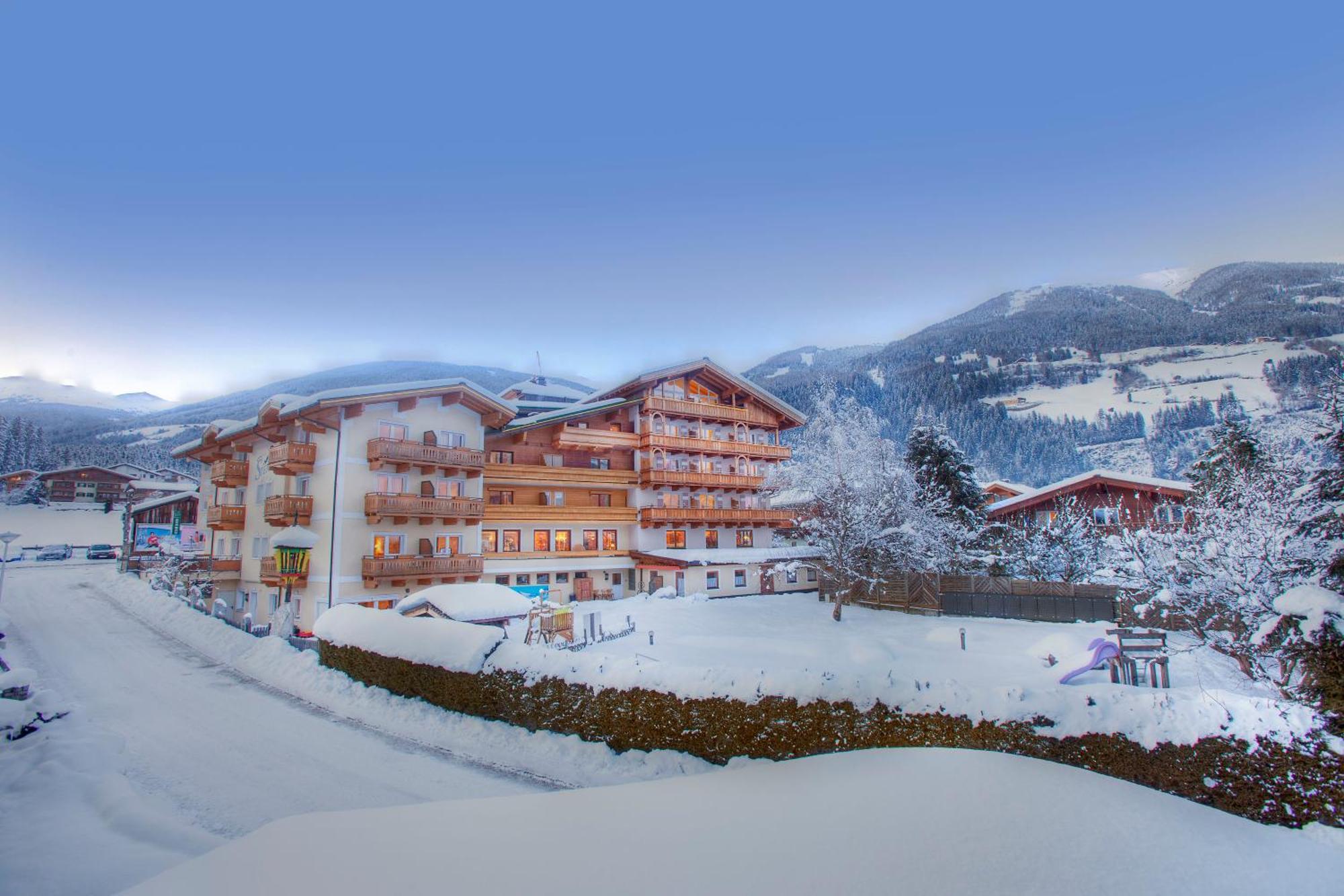 Hotel Steiger Neukirchen am Großvenediger Eksteriør bilde